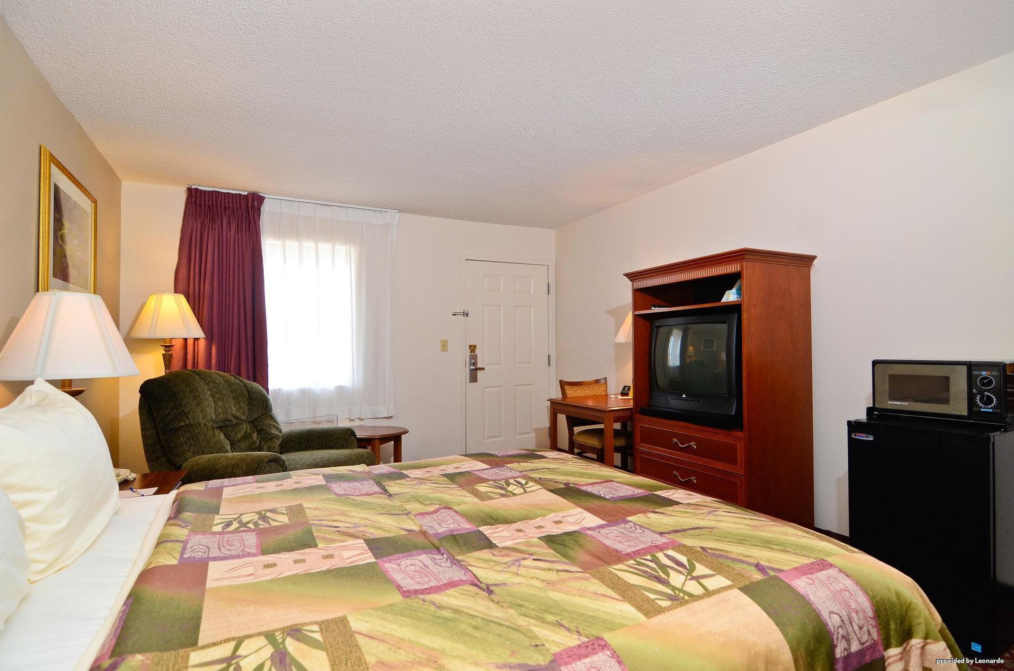 Econo Lodge Ripley Ruang foto